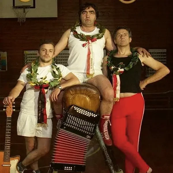 Les Trois Suisses